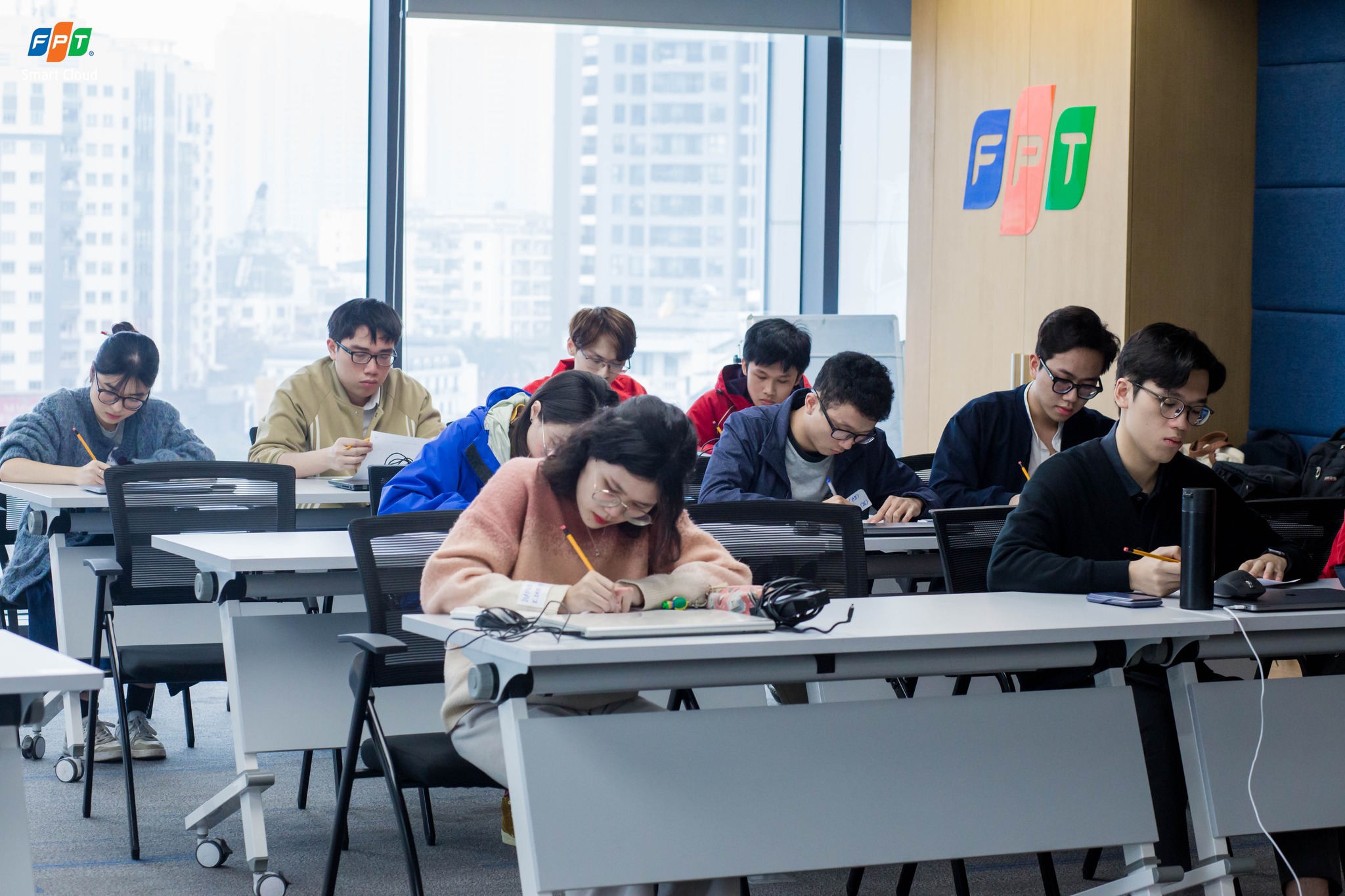 Các tài năng trẻ tham dự Vòng Đánh giá năng lực FPT Smart Cloud Young Talent mùa 1