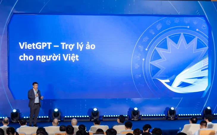 ong le hong viet tong giam oc fpt smart cloud 1 20796247416010134149310 03058411904000229304579 1 1