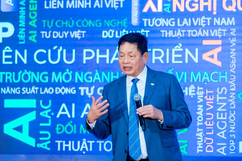 ong truong gia binh chu tich hdqt fpt 07
