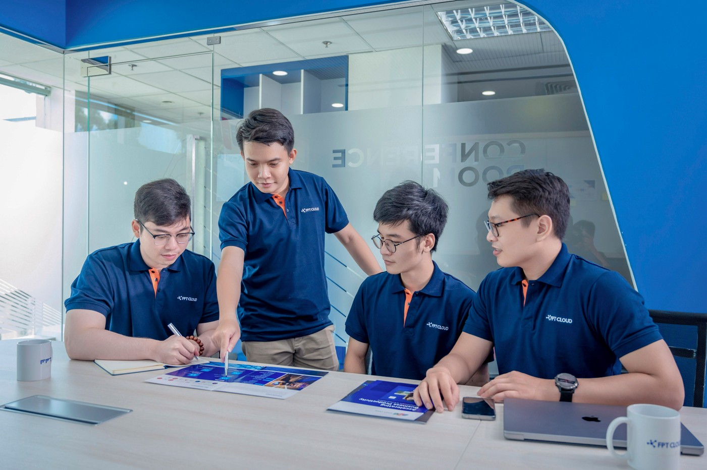 Đội ngũ chuyên gia công nghệ của FPT Cloud. (Ảnh FPT)